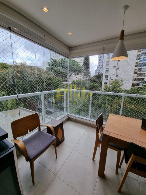 Apartamento para alugar com 2 quartos, 76m² - Foto 30