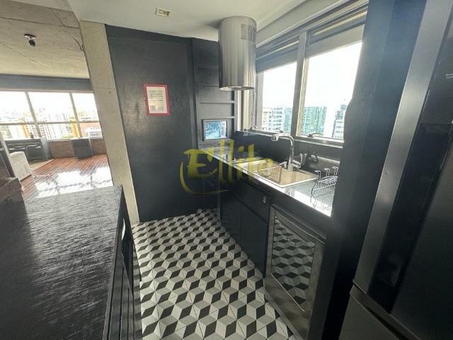 Apartamento para alugar com 1 quarto, 90m² - Foto 8