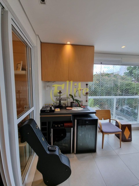 Apartamento para alugar com 2 quartos, 76m² - Foto 31