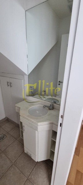 Apartamento para alugar com 1 quarto, 50m² - Foto 47