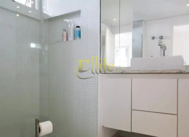 Apartamento para alugar com 2 quartos, 80m² - Foto 15