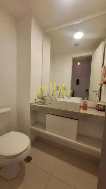 Apartamento para alugar com 3 quartos, 121m² - Foto 15