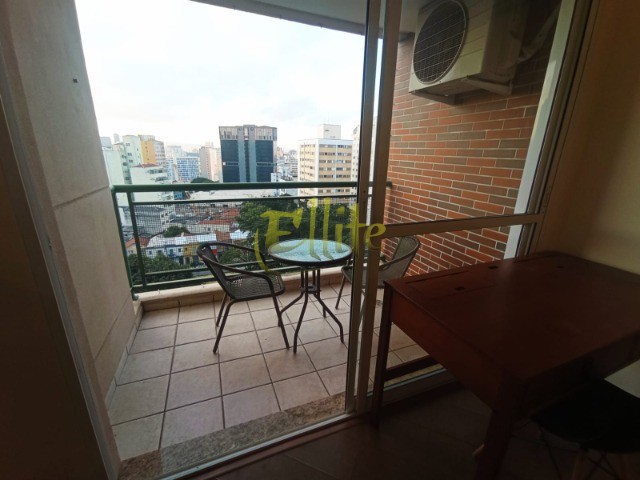 Apartamento para alugar com 1 quarto, 45m² - Foto 13