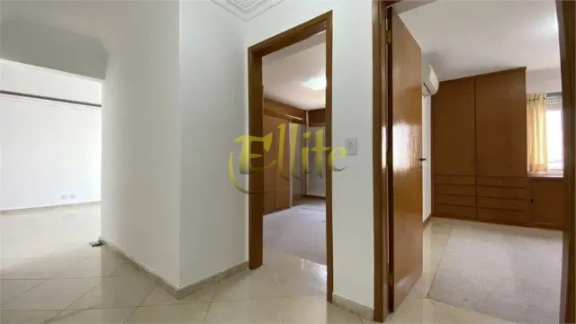 Apartamento para alugar com 2 quartos, 120m² - Foto 7