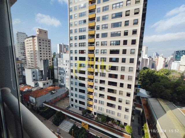 Apartamento para alugar com 1 quarto, 40m² - Foto 24