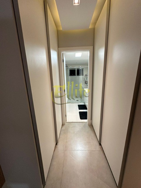 Apartamento para alugar com 4 quartos, 237m² - Foto 58