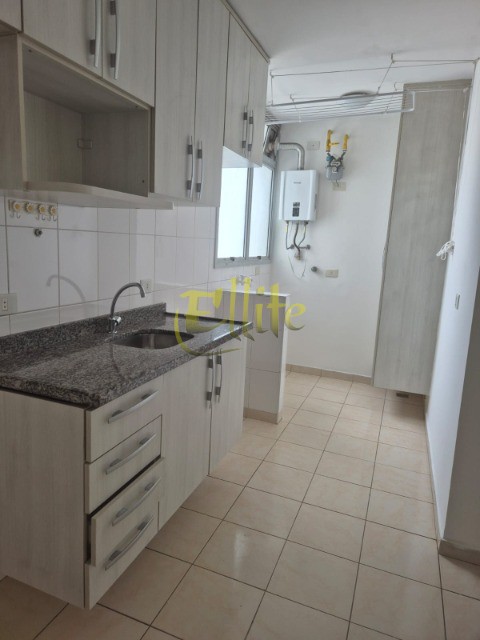 Apartamento para alugar com 3 quartos, 65m² - Foto 4