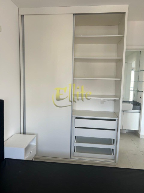 Apartamento para alugar com 1 quarto, 41m² - Foto 15