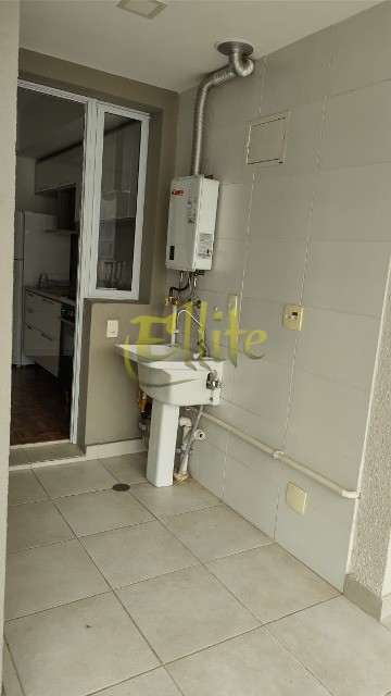 Apartamento para alugar com 1 quarto, 50m² - Foto 5