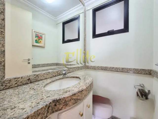 Apartamento para alugar com 2 quartos, 94m² - Foto 17