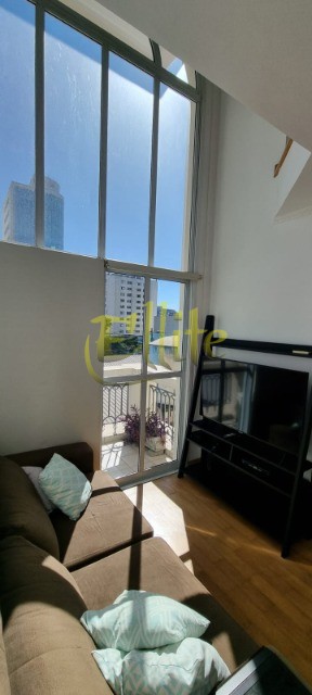 Apartamento para alugar com 1 quarto, 50m² - Foto 4