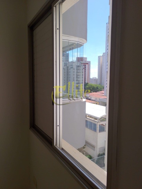 Apartamento para alugar com 2 quartos, 68m² - Foto 20