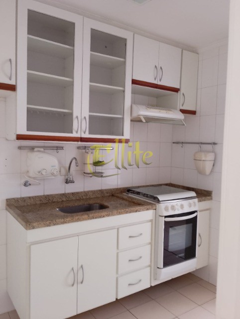 Apartamento para alugar com 2 quartos, 68m² - Foto 9