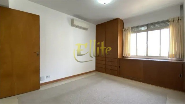 Apartamento para alugar com 2 quartos, 120m² - Foto 8