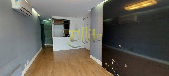 Apartamento para alugar com 2 quartos, 78m² - Foto 5