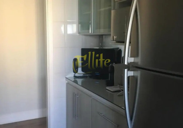 Apartamento para alugar com 2 quartos, 83m² - Foto 11