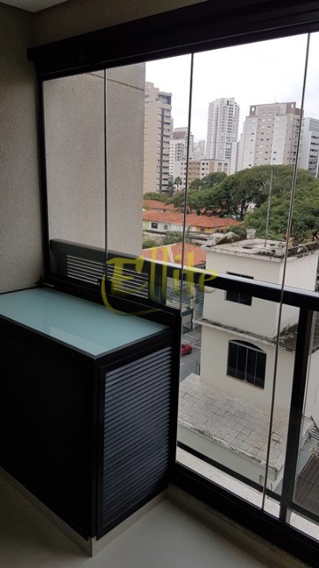 Apartamento para alugar com 1 quarto, 35m² - Foto 24