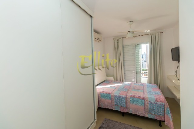 Apartamento para alugar com 2 quartos, 71m² - Foto 19