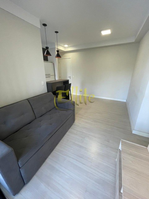 Apartamento para alugar com 2 quartos, 51m² - Foto 6