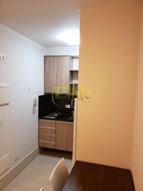 Apartamento à venda e aluguel com 1 quarto, 38m² - Foto 11