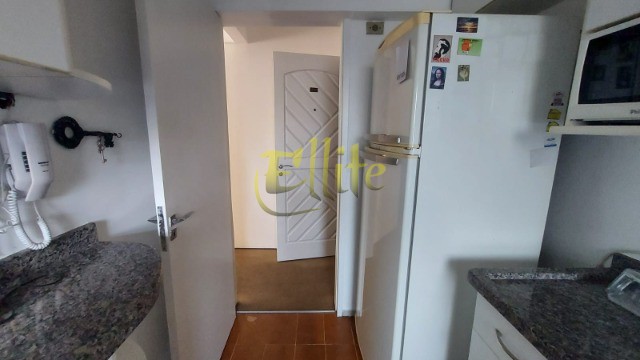 Apartamento para alugar com 2 quartos, 65m² - Foto 9