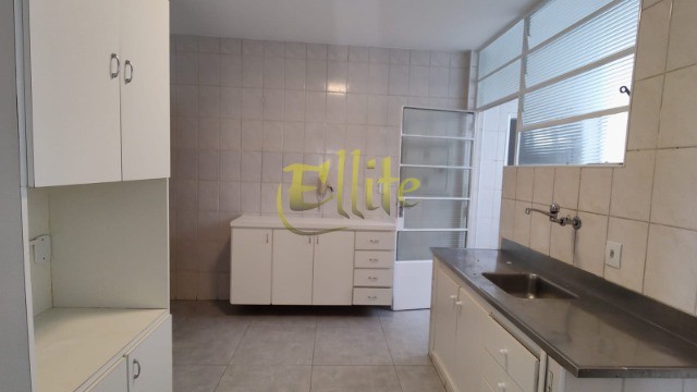 Apartamento para alugar com 2 quartos, 90m² - Foto 13