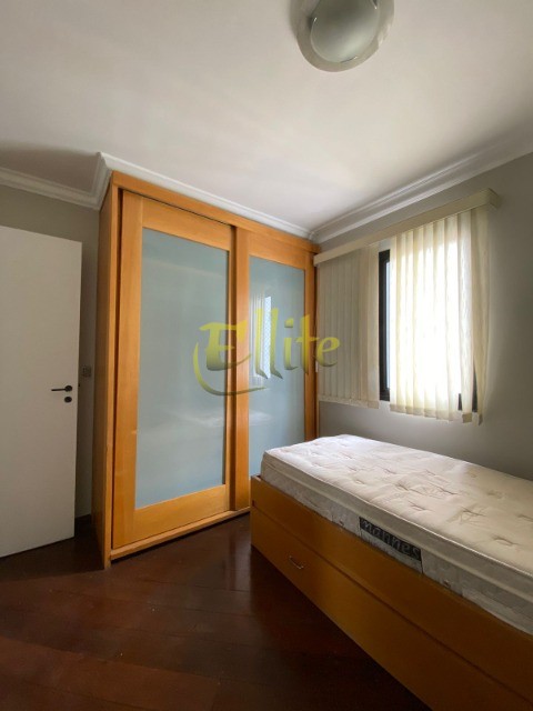 Apartamento para alugar com 3 quartos, 97m² - Foto 6