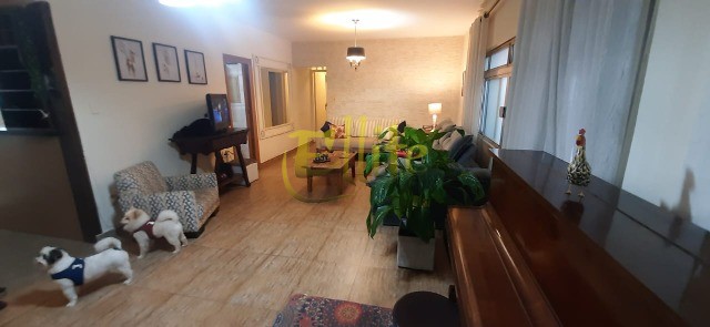 Apartamento à venda e aluguel com 3 quartos, 160m² - Foto 1