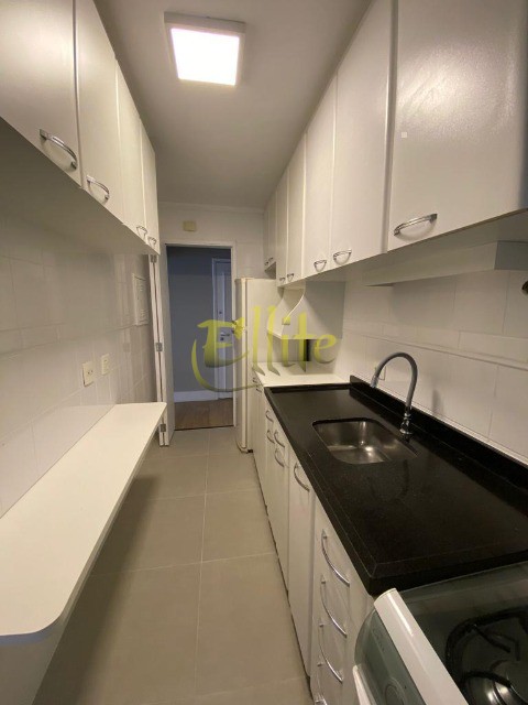 Apartamento para alugar com 2 quartos, 71m² - Foto 3