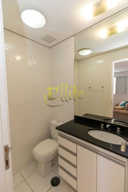 Apartamento para alugar com 2 quartos, 71m² - Foto 26