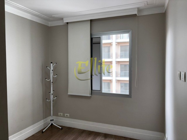 Apartamento para alugar com 2 quartos, 85m² - Foto 9