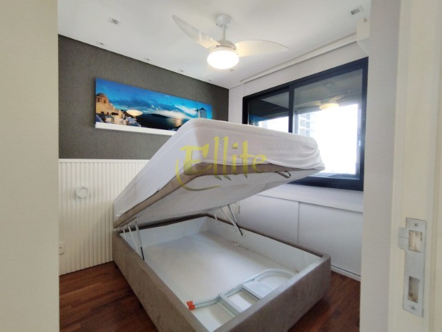 Apartamento para alugar com 1 quarto, 45m² - Foto 12