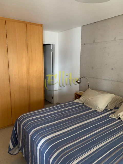 Apartamento para alugar com 2 quartos, 182m² - Foto 11