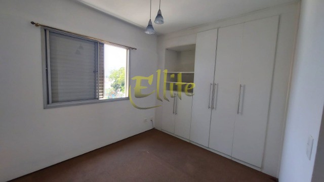 Apartamento para alugar com 2 quartos, 65m² - Foto 19