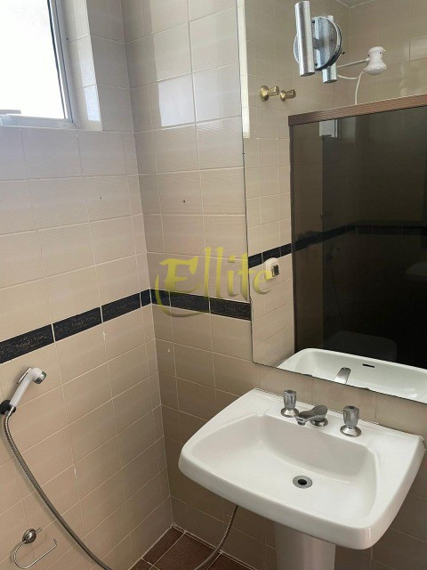 Apartamento para alugar com 3 quartos, 160m² - Foto 18