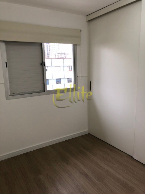 Apartamento para alugar com 2 quartos, 80m² - Foto 8