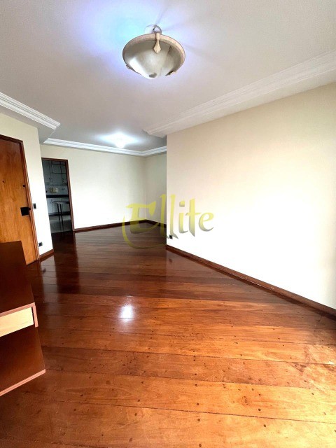 Apartamento para alugar com 3 quartos, 120m² - Foto 4