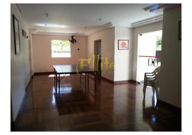 Apartamento à venda e aluguel com 1 quarto, 40m² - Foto 16