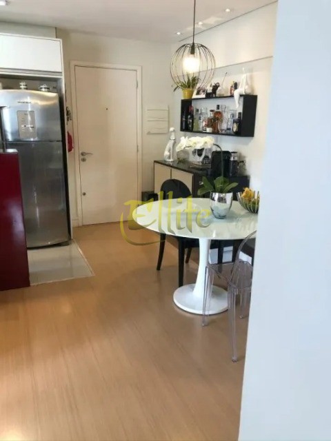 Apartamento para alugar com 2 quartos, 65m² - Foto 5