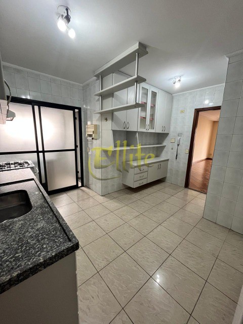 Apartamento para alugar com 3 quartos, 120m² - Foto 7