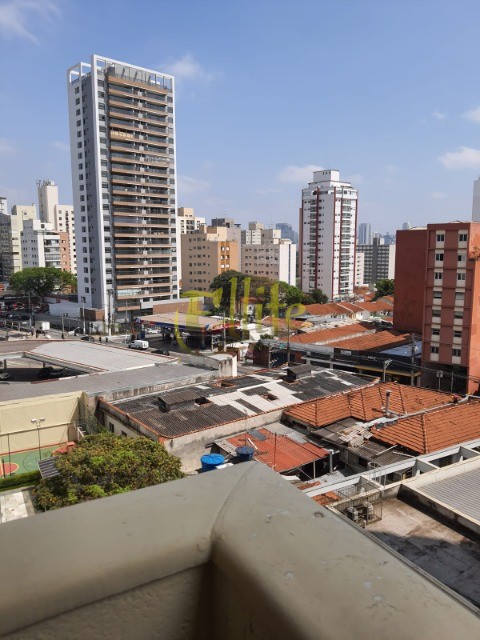 Apartamento para alugar com 2 quartos, 61m² - Foto 9