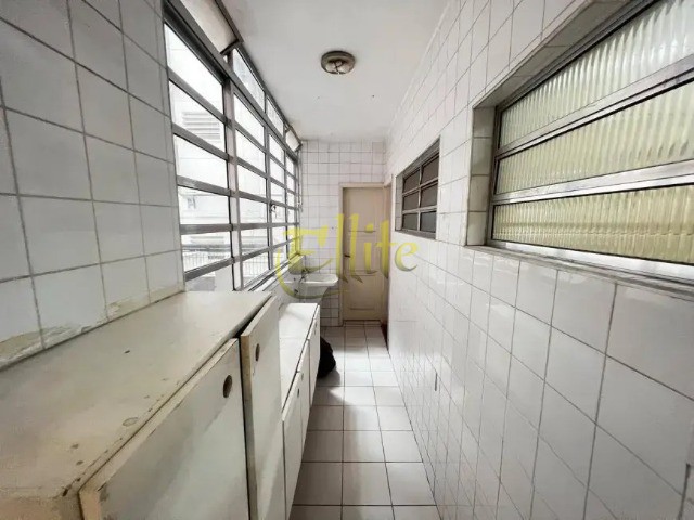 Apartamento para alugar com 3 quartos, 165m² - Foto 8