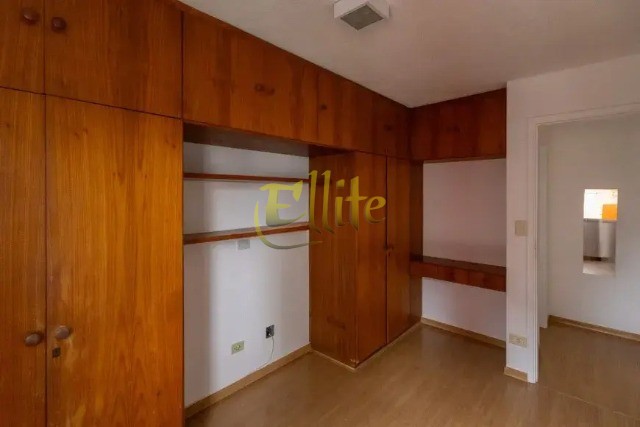 Apartamento para alugar com 2 quartos, 75m² - Foto 18