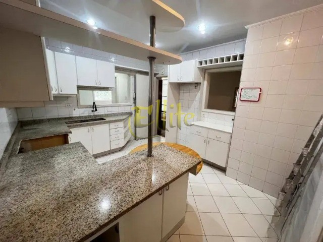 Apartamento para alugar com 3 quartos, 165m² - Foto 7