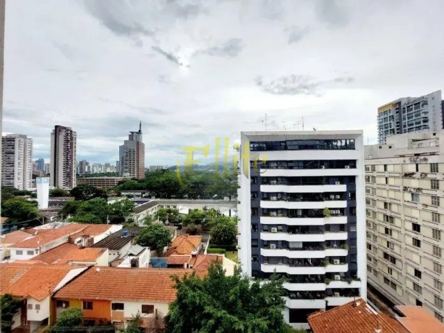 Apartamento para alugar com 2 quartos, 80m² - Foto 17