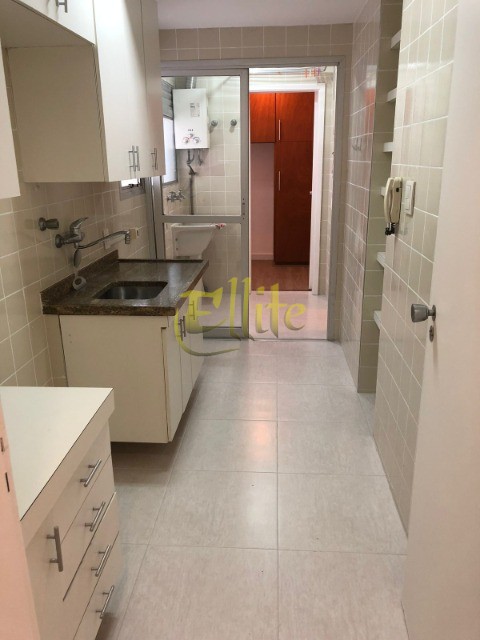 Apartamento para alugar com 2 quartos, 80m² - Foto 5