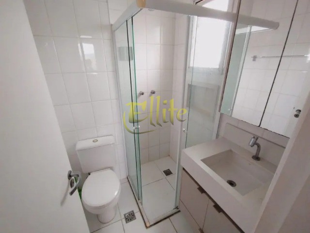 Apartamento para alugar com 2 quartos, 55m² - Foto 17