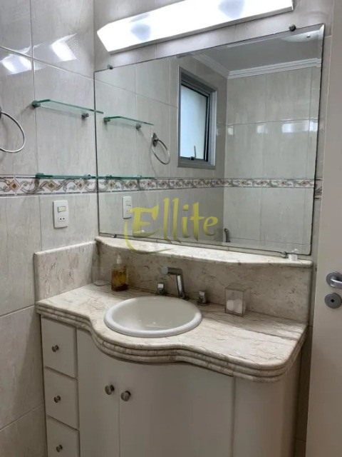 Apartamento para alugar com 2 quartos, 65m² - Foto 13