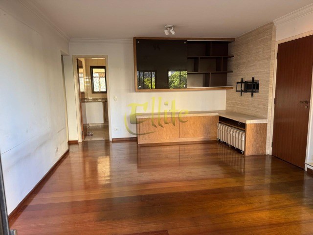 Apartamento para alugar com 3 quartos, 129m² - Foto 4