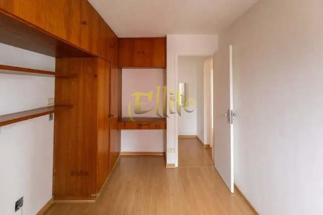 Apartamento para alugar com 2 quartos, 75m² - Foto 16